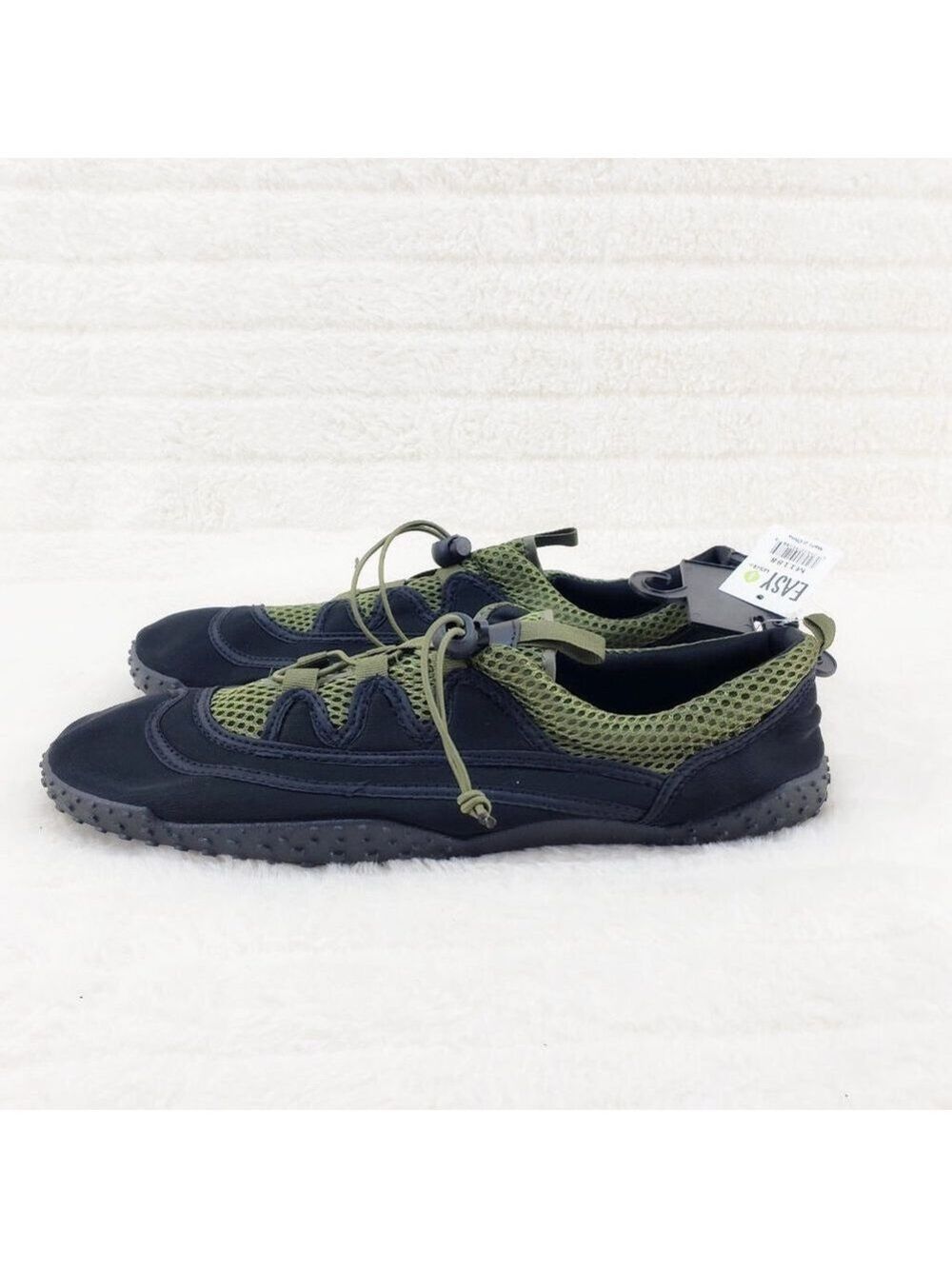 Men size 13 Aqua Water Shoes Army Green/ Black Quick Dry